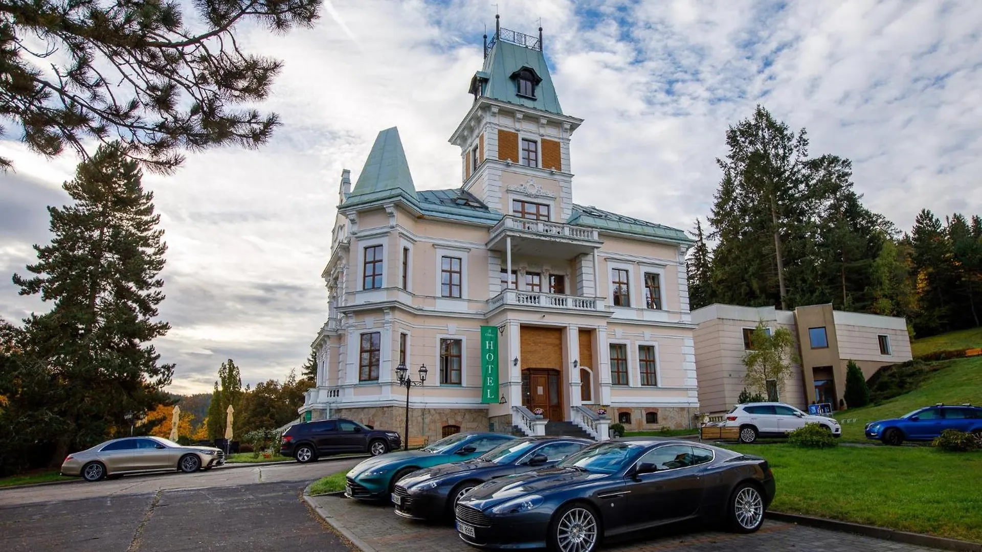 Hotel Chateau Cihelny Karlovy Vary Czech Republic
