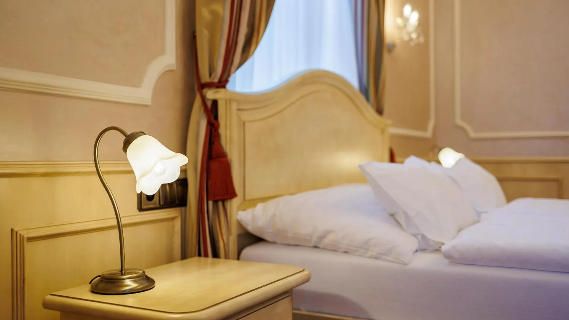 ****  Hotel Chateau Cihelny Karlovy Vary Czech Republic